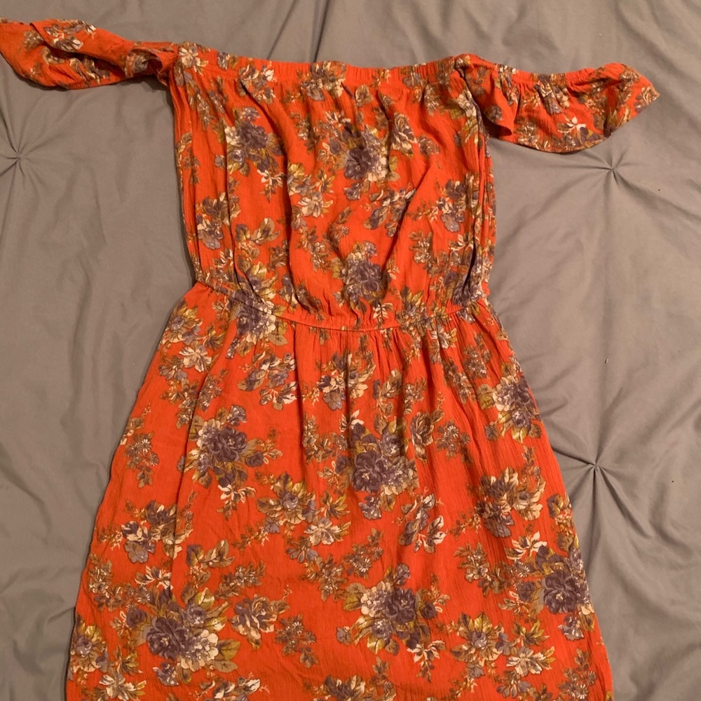 American eagle off the shoulder dress